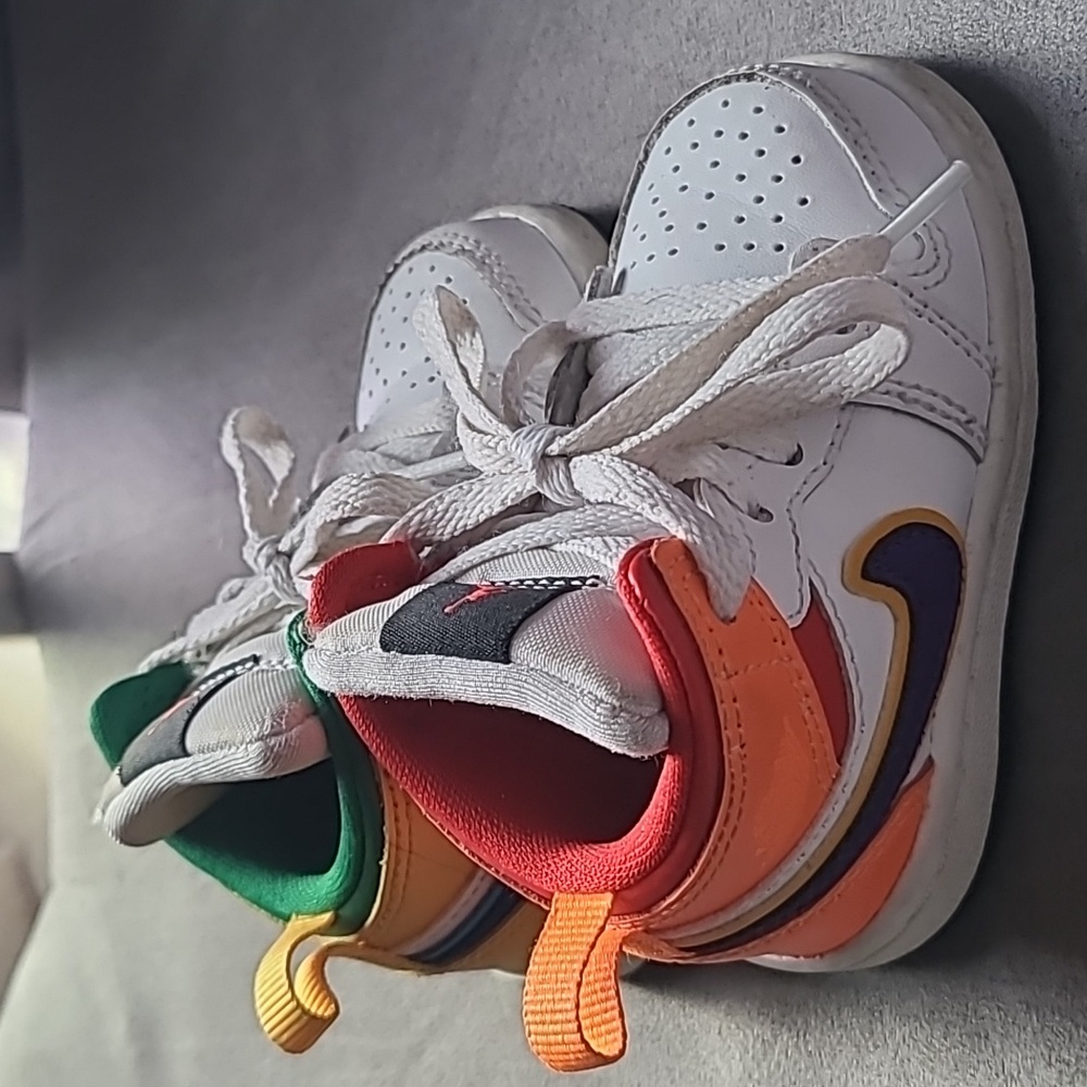 Nike jordans